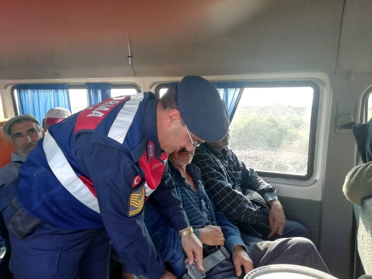 57 servis aracı sürücüsüne 47 bin lira para cezası kesildi