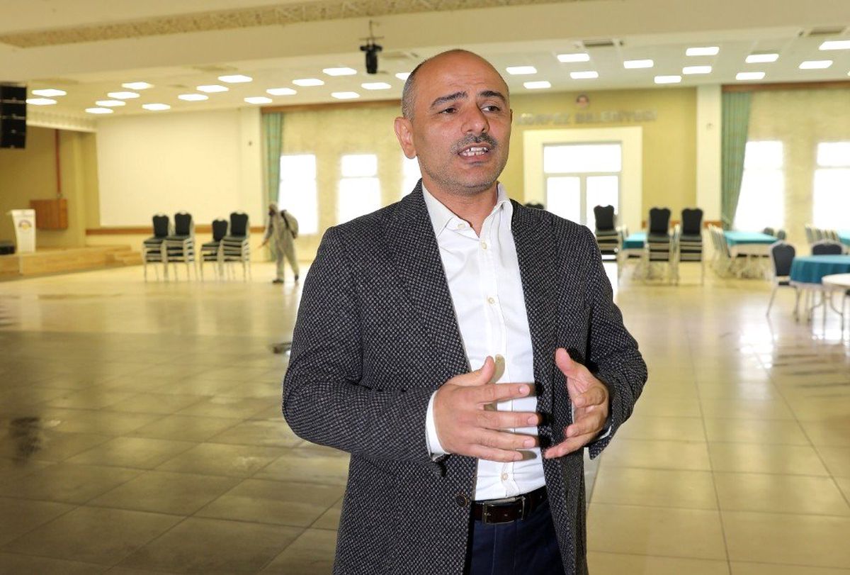 Başkan Söğüt, dezenfekte çalışmalarını inceledi