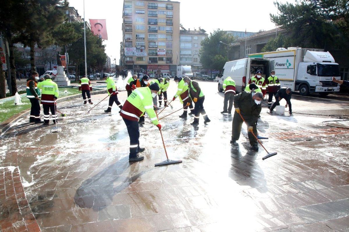 Elazığ\'da korona virüsüne karşı kapsamlı temizlik