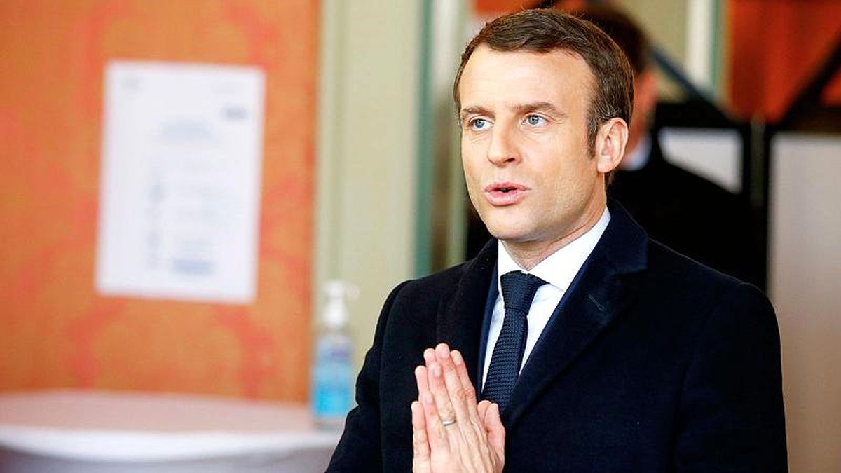 Fransa Cumhurbaşkanı Macron: Koronavirüse karşı savaştayız