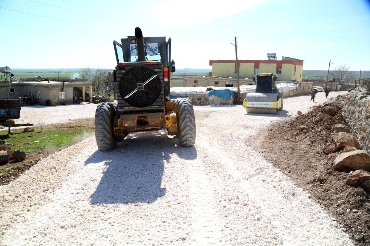 Haliliye kırsalında yol çalışmaları sürüyor