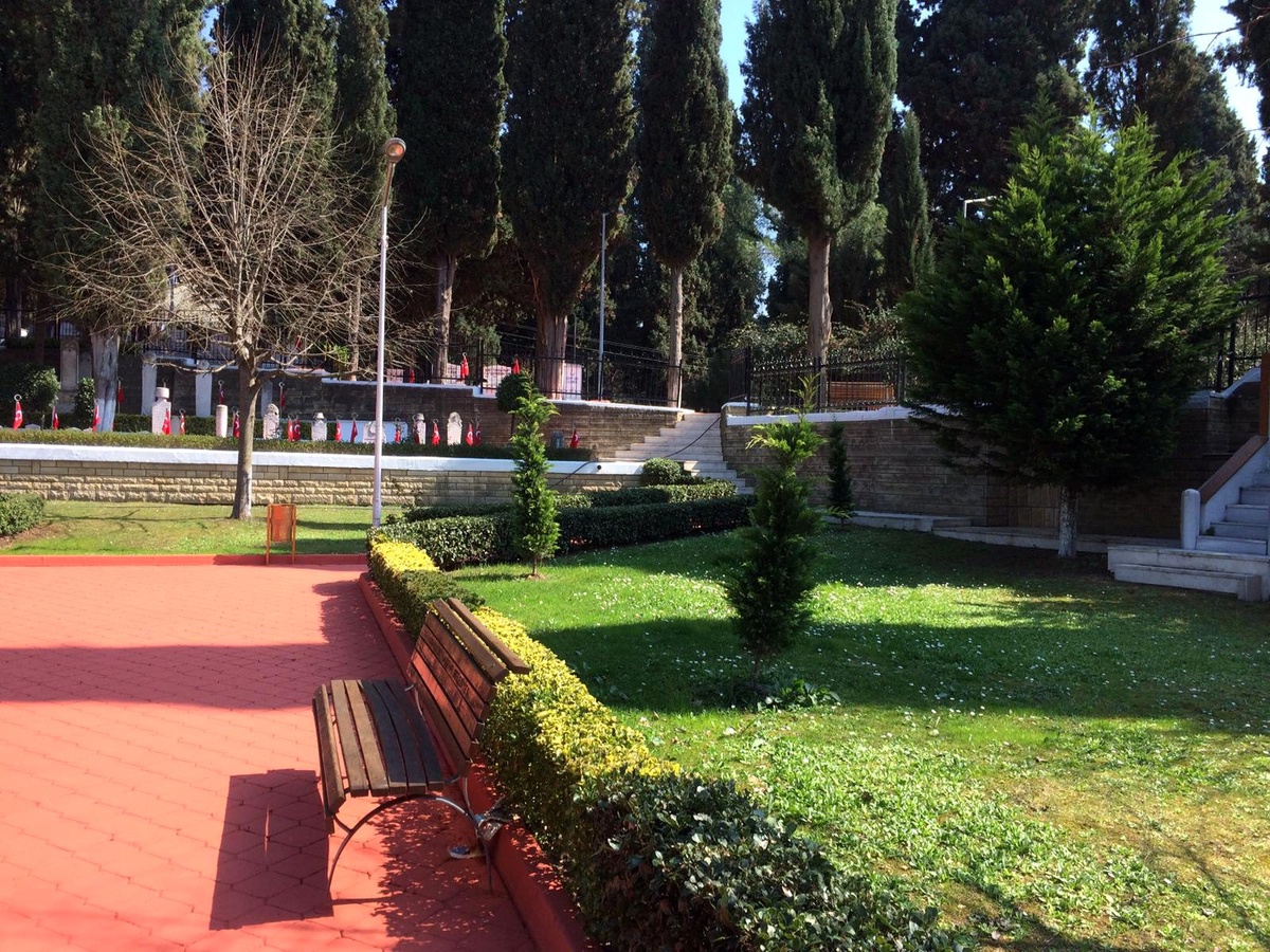 İzmit Namazgah Şehitliği 18 Mart\'a hazırlandı