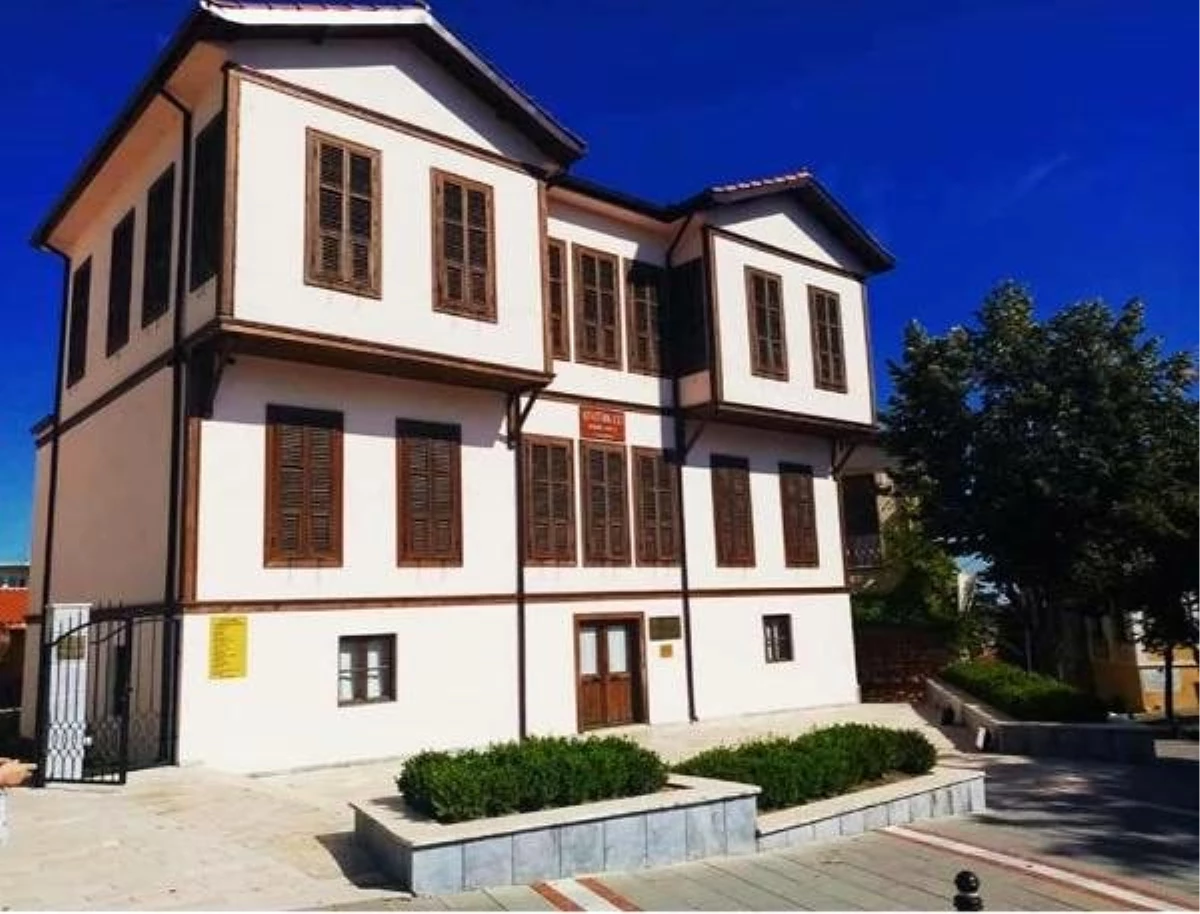 Kırklareli\'de Atatürk Evi ziyarete kapatıldı