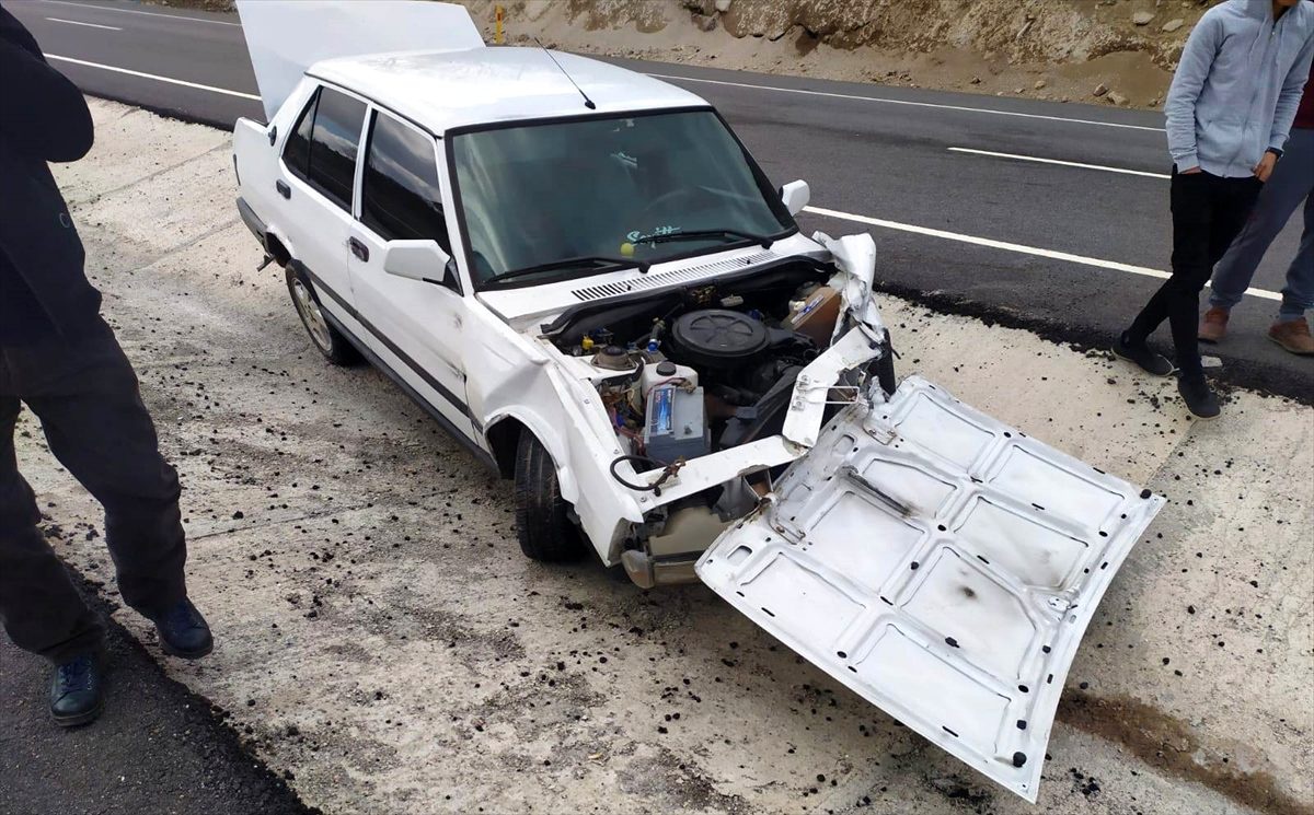 Konya otomobil çaldıkları ileri sürülen 2 kişi yakalandı
