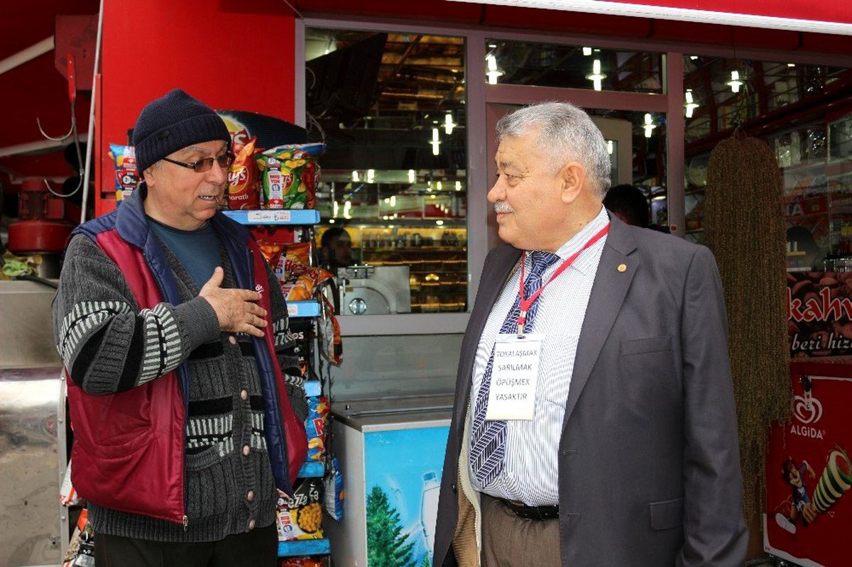Korona virüse karşı \'yaka kartlı\' önlem