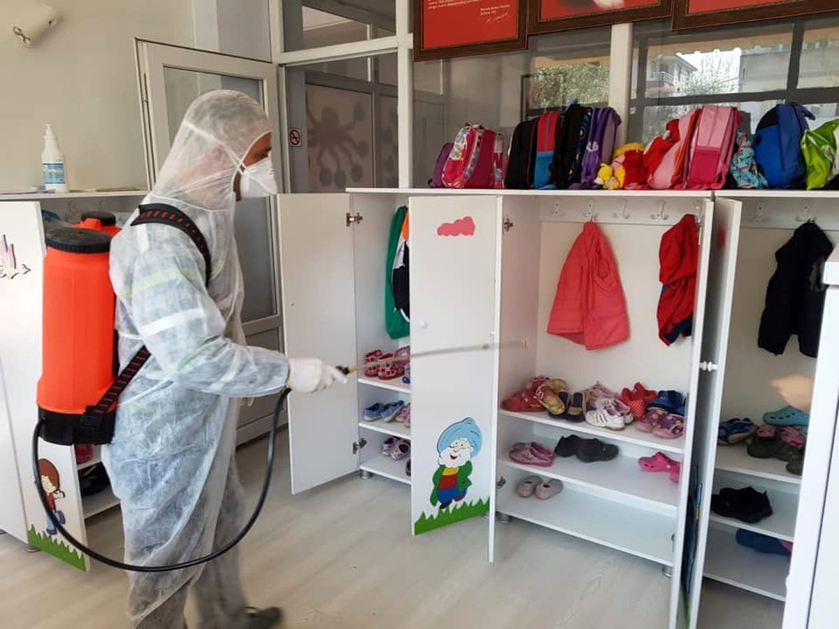 Korona virüsüne karşı her yer dezenfekte edildi