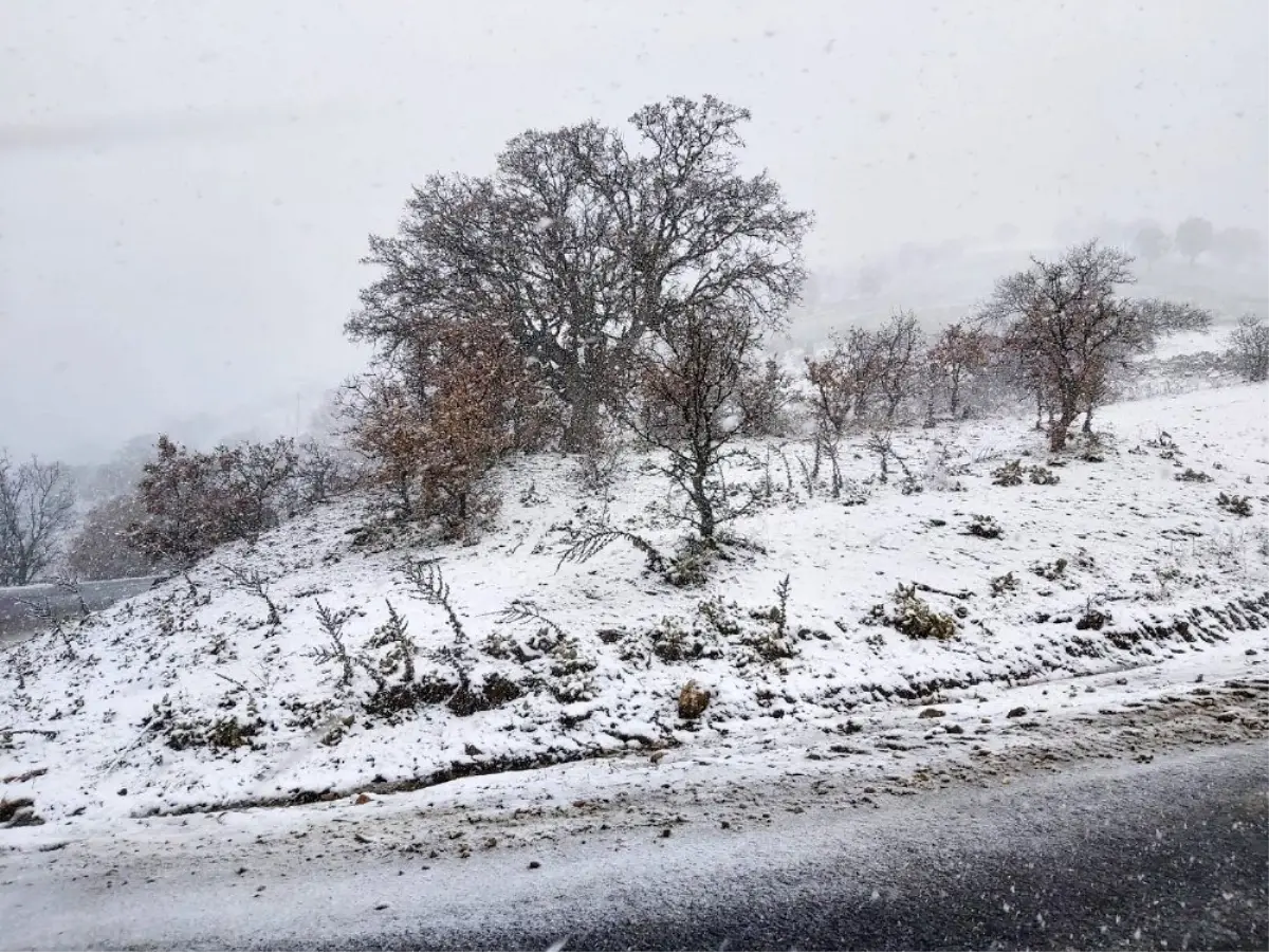 Kula\'nın yüksek kesimlerinde kar yağışı etkili oluyor