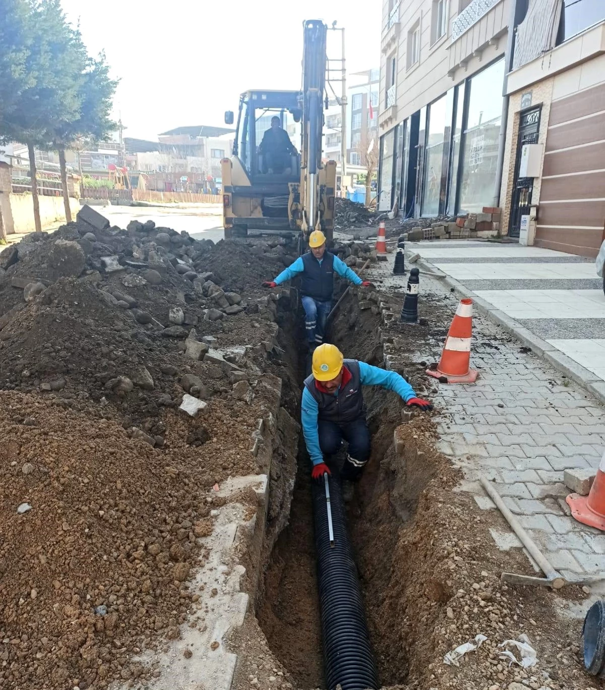 Muradiye Ata Sokak\'ta Kanalizasyon Hattı Yenilendi