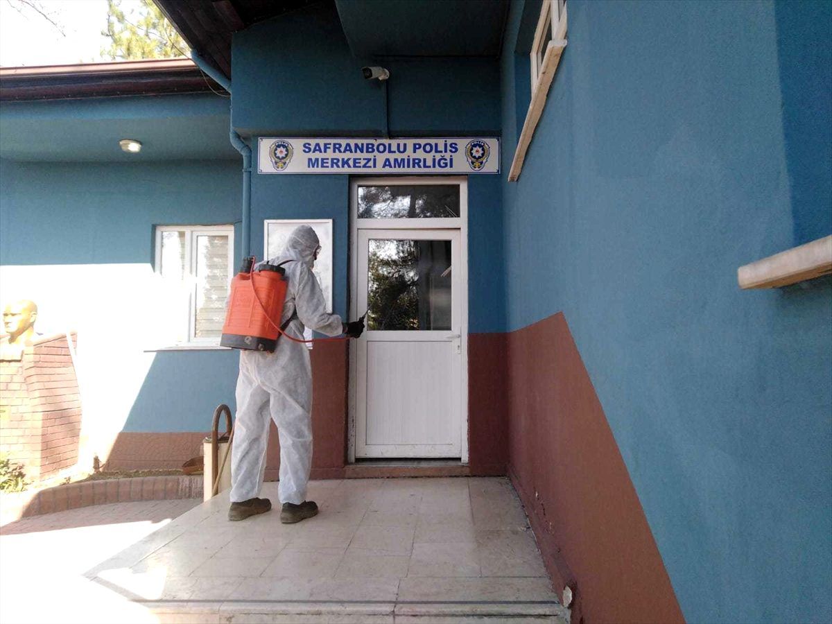 Safranbolu\'da ortak kullanım alanları dezenfekte edildi