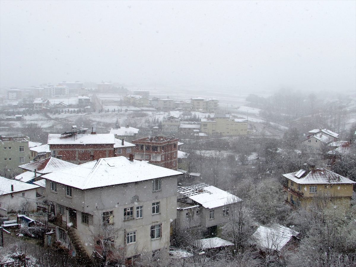 Samsun\'da kar yağışı