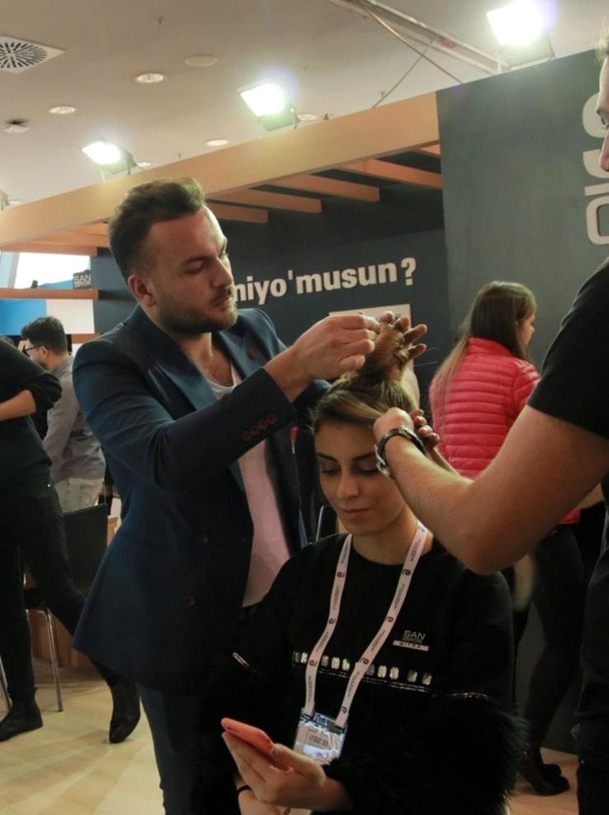 San Kuaför kurucusu Mustafa Batur: "Kuaför ve güzellik sektörüne ilgi artıyor"