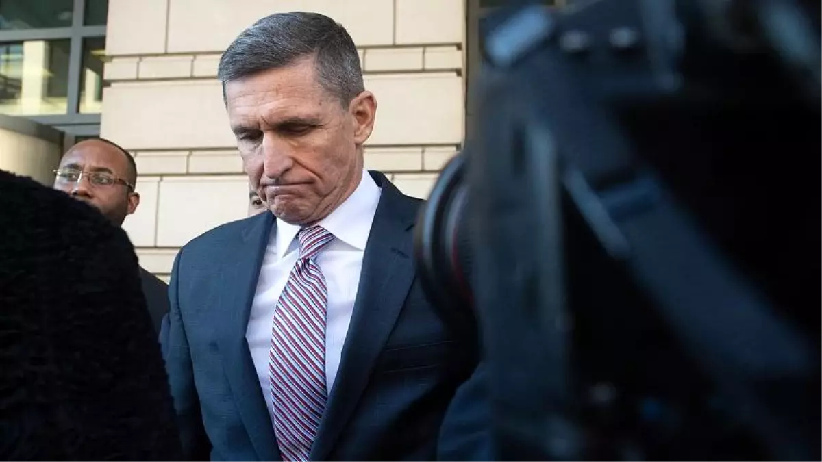 Trump, eski ulusal güvenlik danışmanı Michael Flynn için af çıkarmayı gözden geçirdiğini söyledi