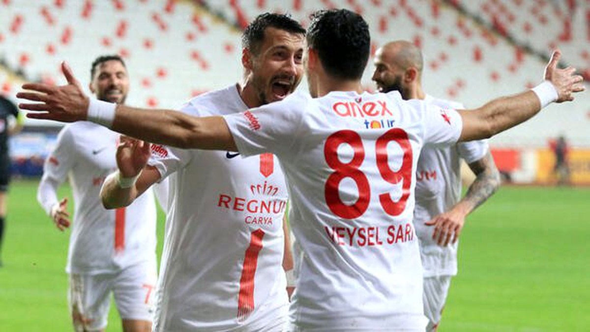 Antalyaspor\'un yeni hedefi Beşiktaş