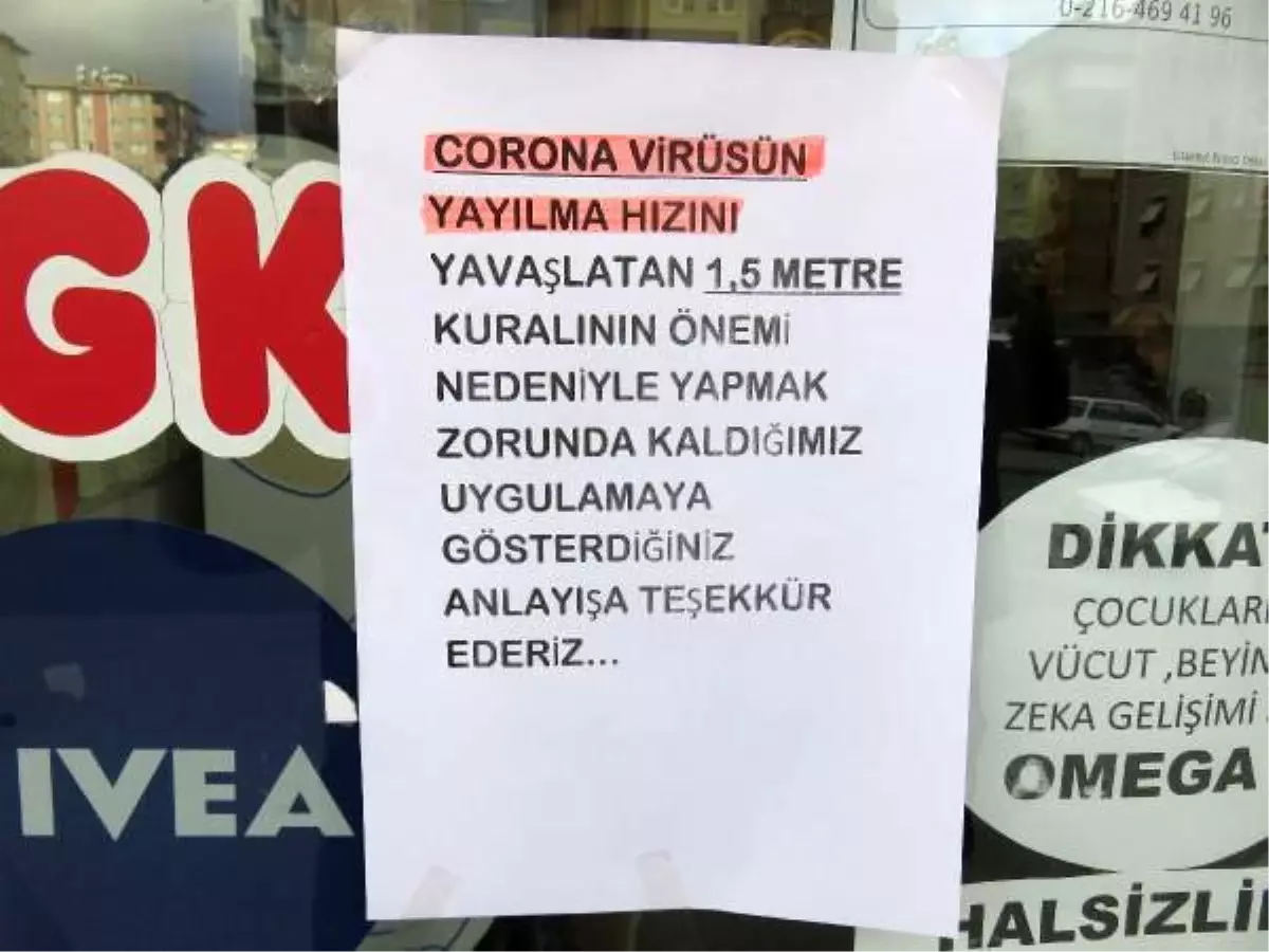 Ataşehir\'de eczanede koronavirüs önlemi