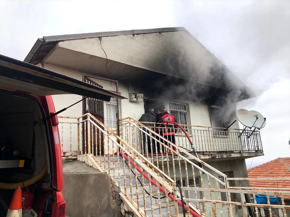 Doğanşehir\'de ev yangını: 1 yaralı