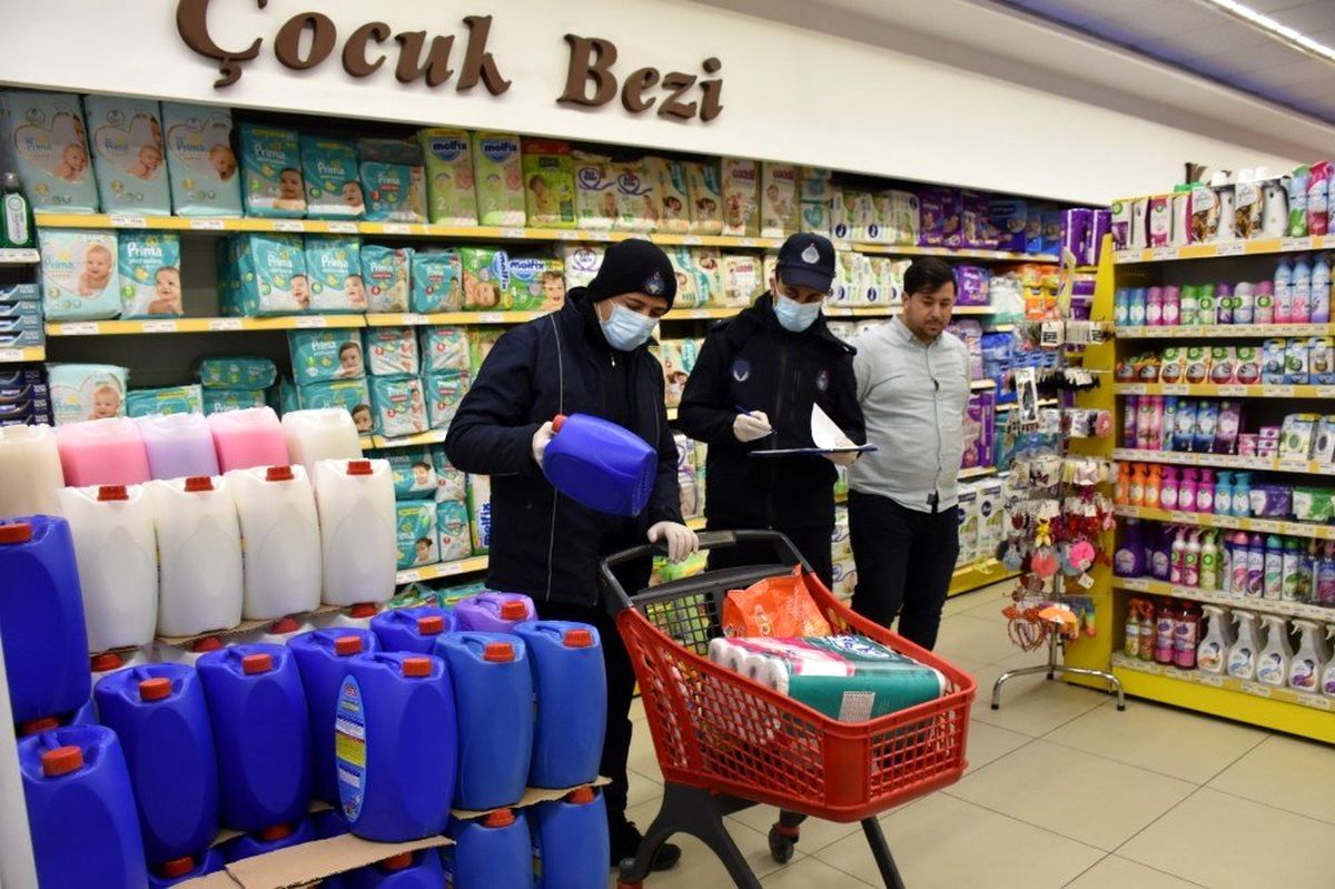 Erenler\'de dezenfekte ve iş yeri kontrolleri devam ediyor