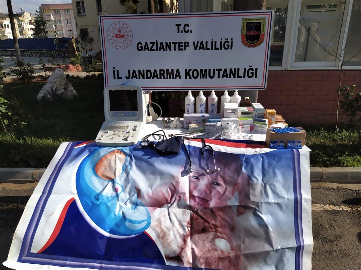 Gaziantep\'te yasa dışı muayenehane açan kişi gözaltına alındı