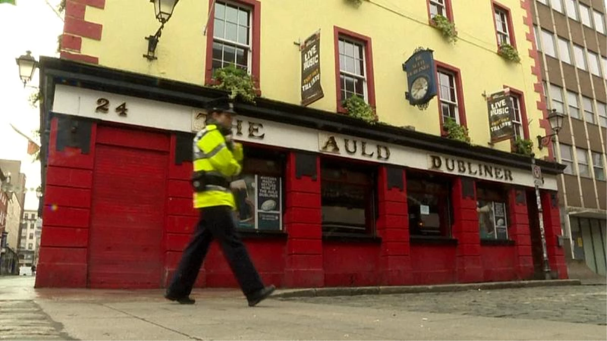 İrlanda\'nın en büyük bayramı Aziz Patrik\'e koronavirüs engeli: \'Dublin hayalet şehre döndü\'