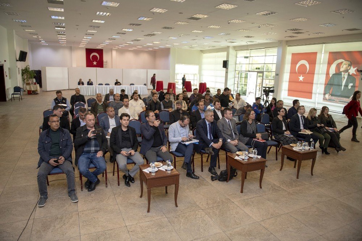 Kriz merkezi, korona virüsle mücadelede ilk toplantısını yaptı