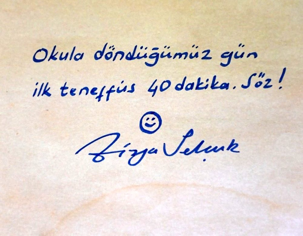 Milli Eğitim Bakanı Selçuk\'tan öğrencilere müjdeli paylaşım