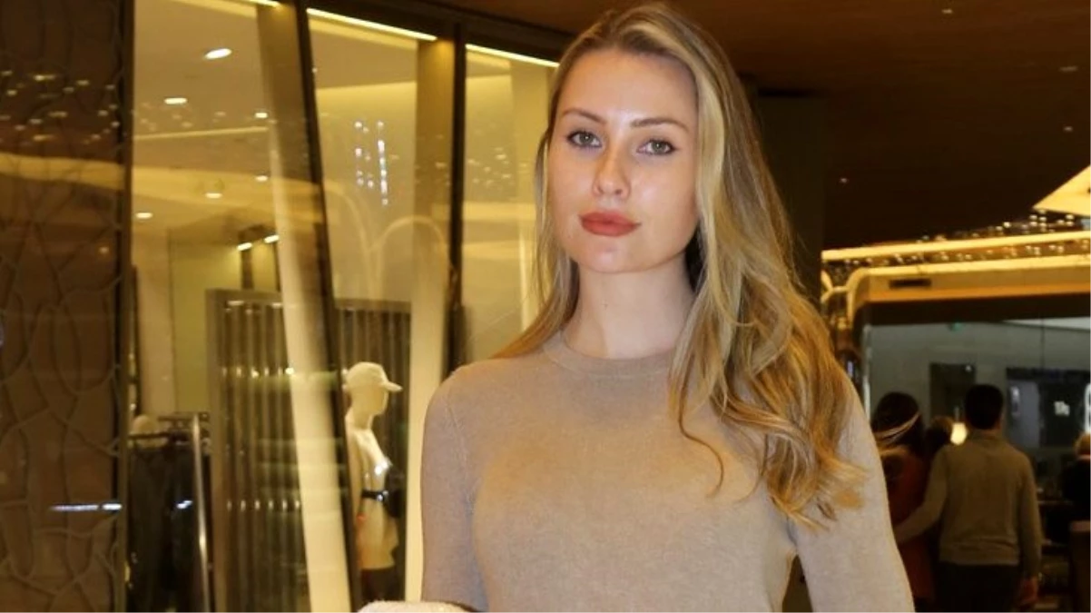 Model Chloe Loughnan, koronavirüs nedeniyle İtalya\'da mahsur kaldı
