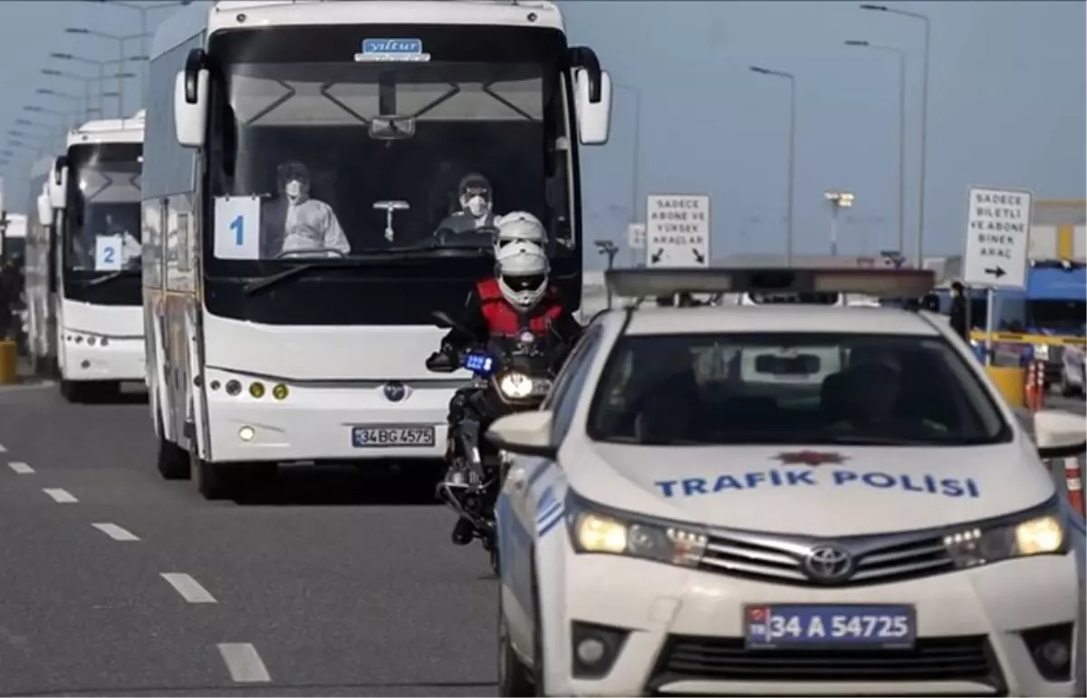 Türk vatandaşları uçaklarla Türkiye\'ye getirilmeye başlandı