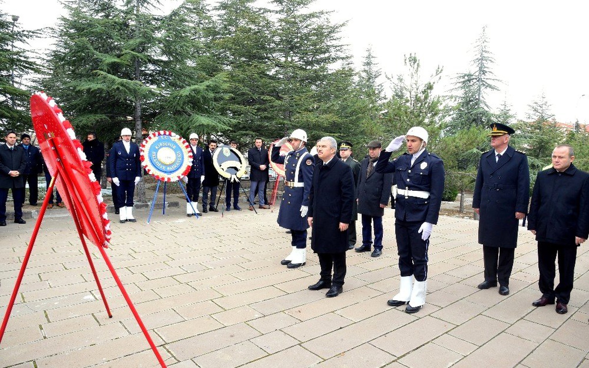 18 Mart Şehitler Günü için Kırşehir\'de tören düzenlendi