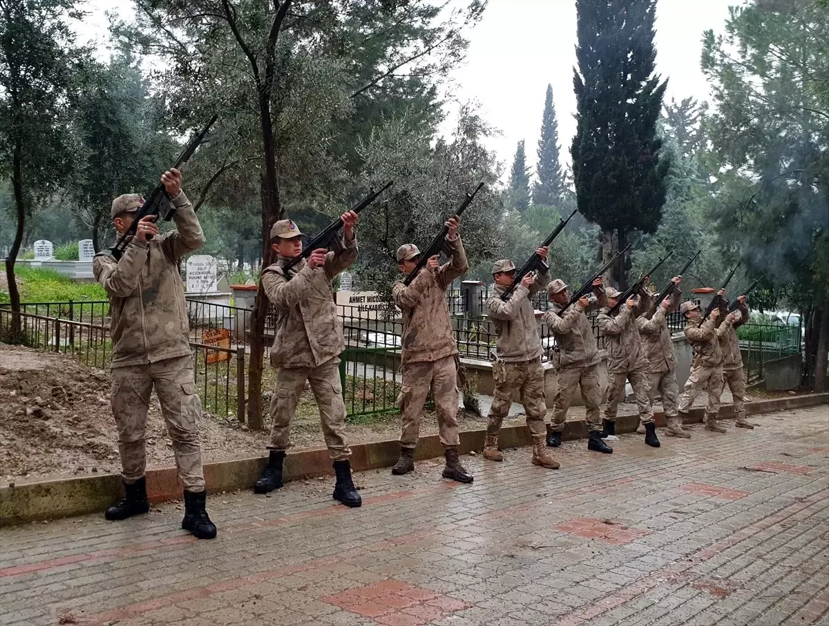 18 Mart Şehitleri Anma Günü ve Çanakkale Deniz Zaferi\'nin 105. Yılı