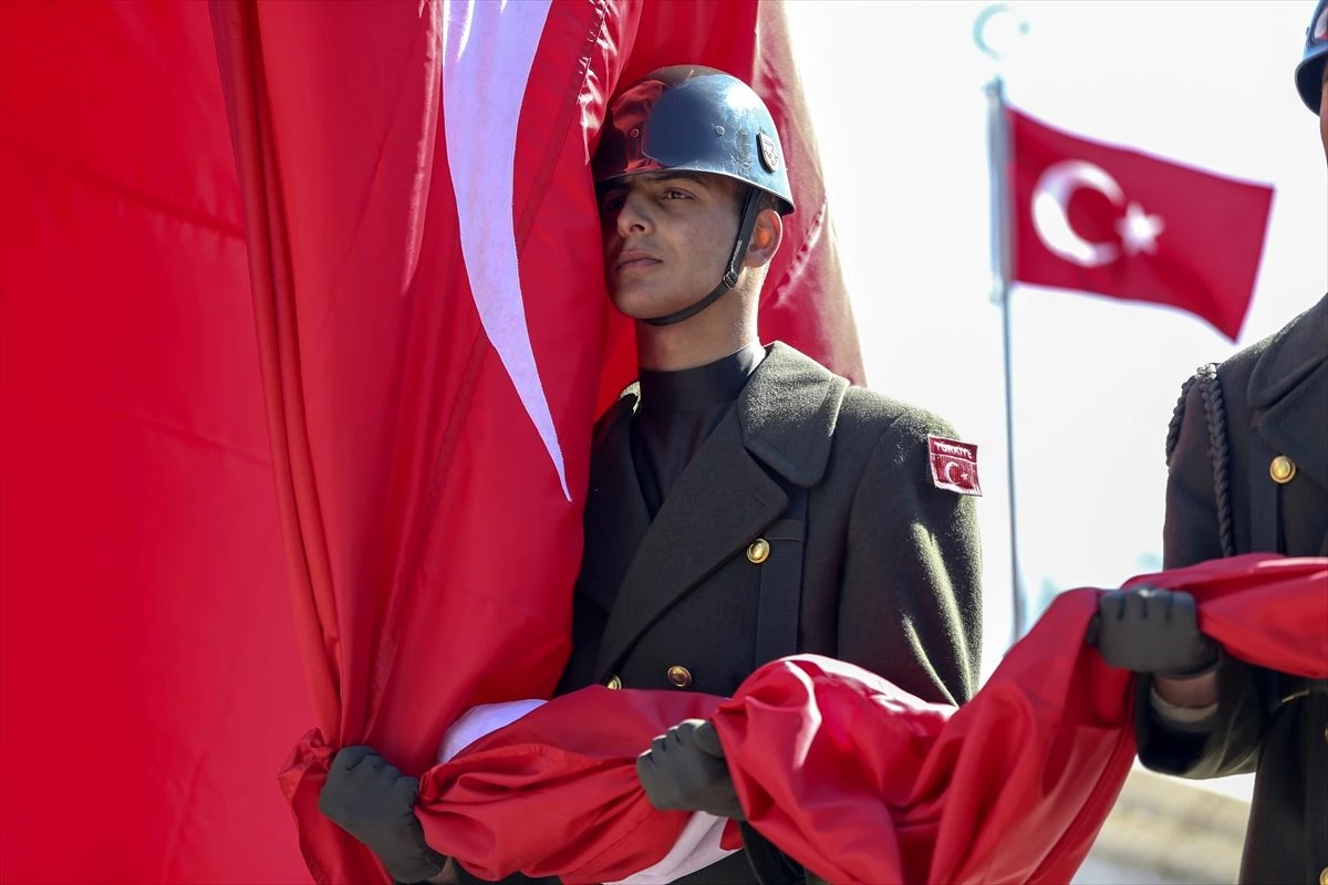 18 Mart Şehitleri Anma Günü ve Çanakkale Deniz Zaferi\'nin 105. yıl dönümü