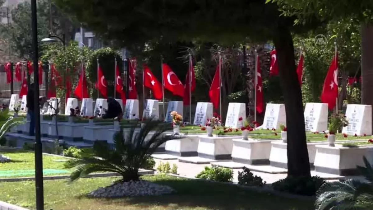 18 Mart Şehitleri Anma Günü ve Çanakkale Deniz Zaferi\'nin 105. yıl dönümü