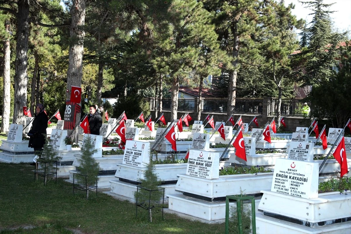 18 Mart Şehitleri Anma Günü ve Çanakkale Deniz Zaferi\'nin 105. Yılı