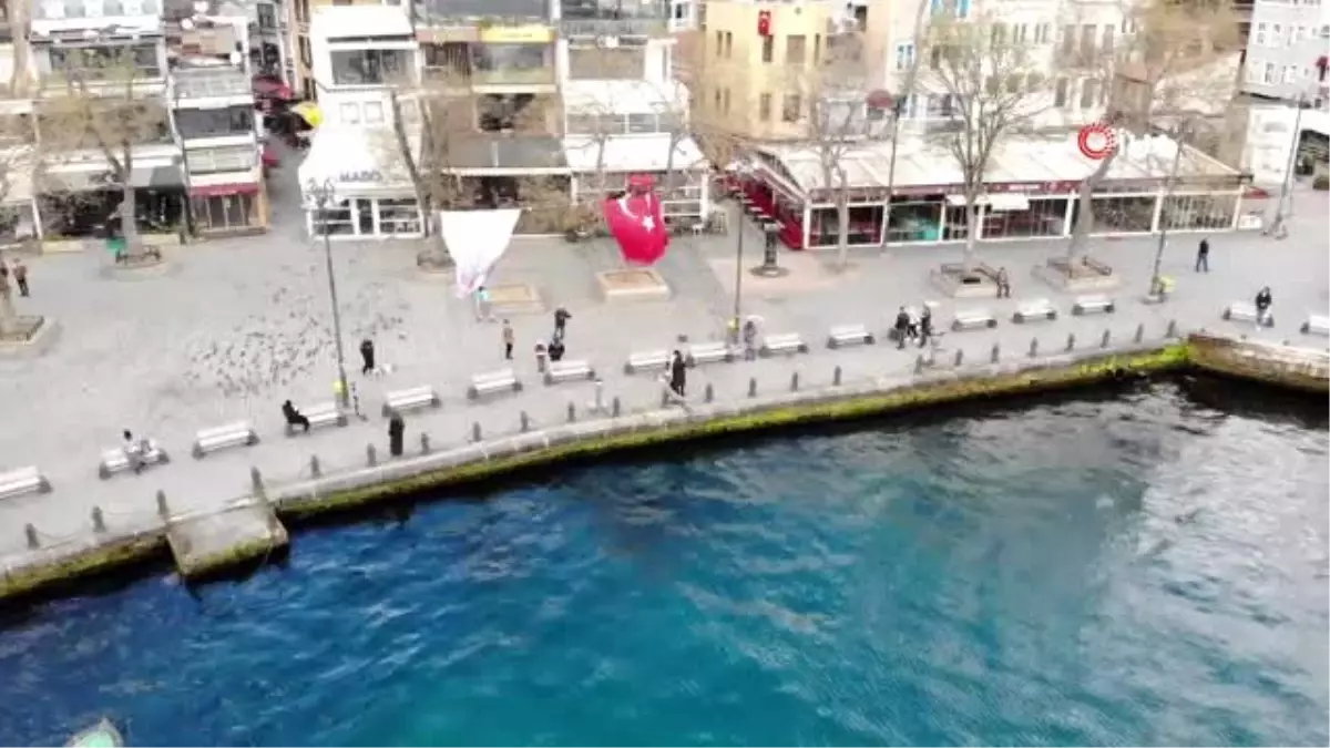 Boş kalan Ortaköy Meydanı havadan görüntülendi