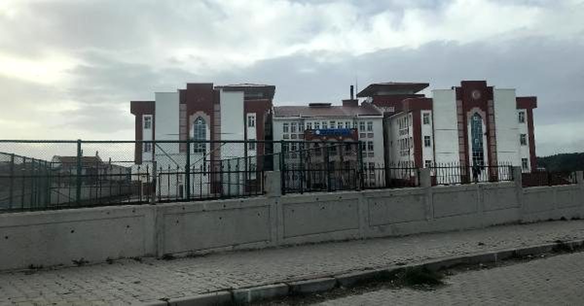 Çakmak gazı koklayan 2 çocuk yoğun bakımda