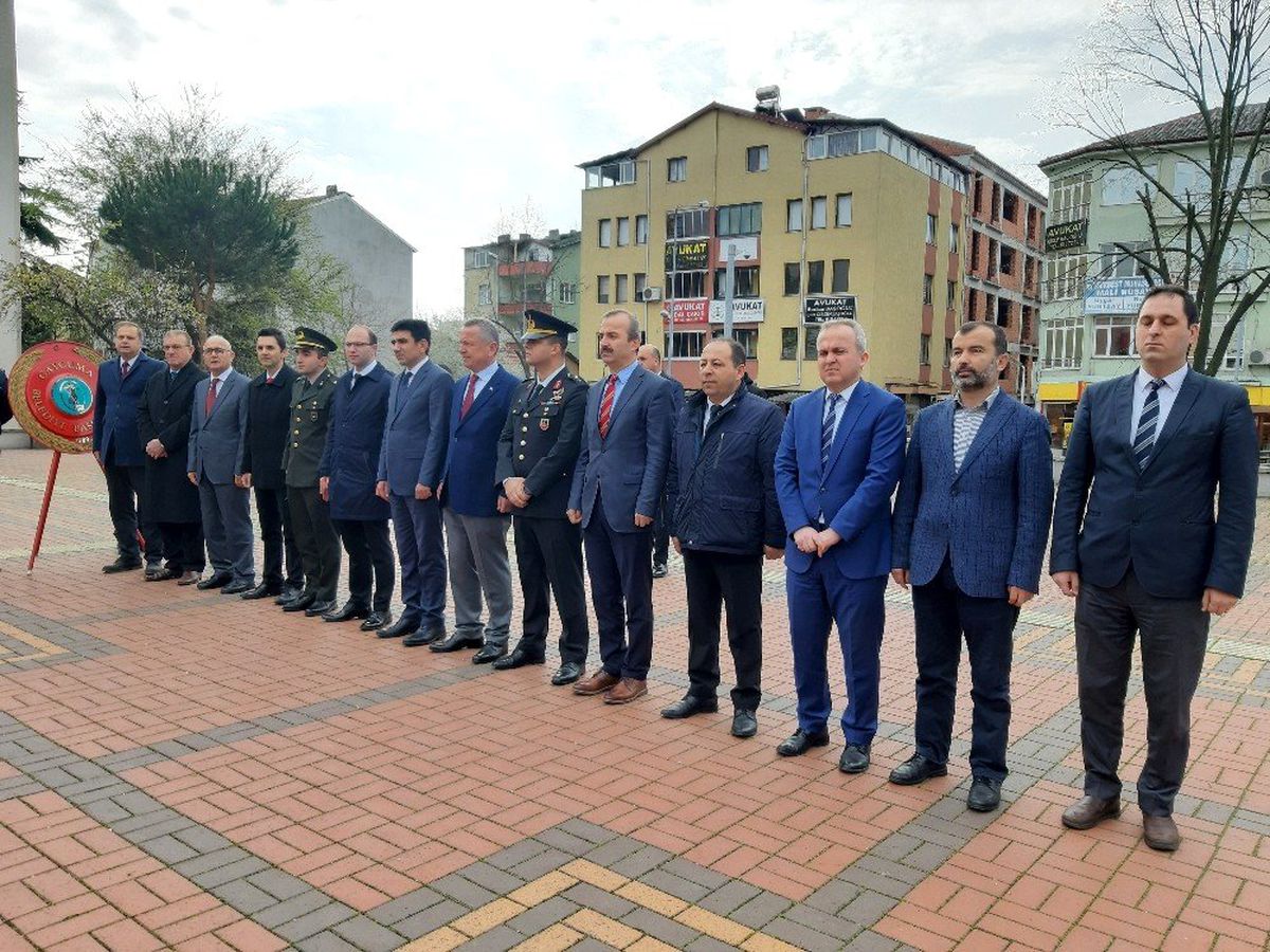 Çaycuma 18 Mart şehitlerini andı