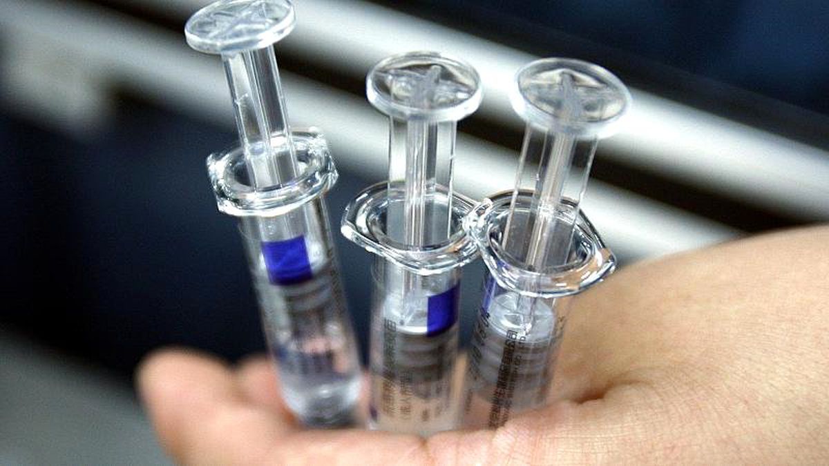 Çin koronavirüs aşısının klinik denemeleri için onay aldı, ekibin başında \'ebola terminatörü\' var
