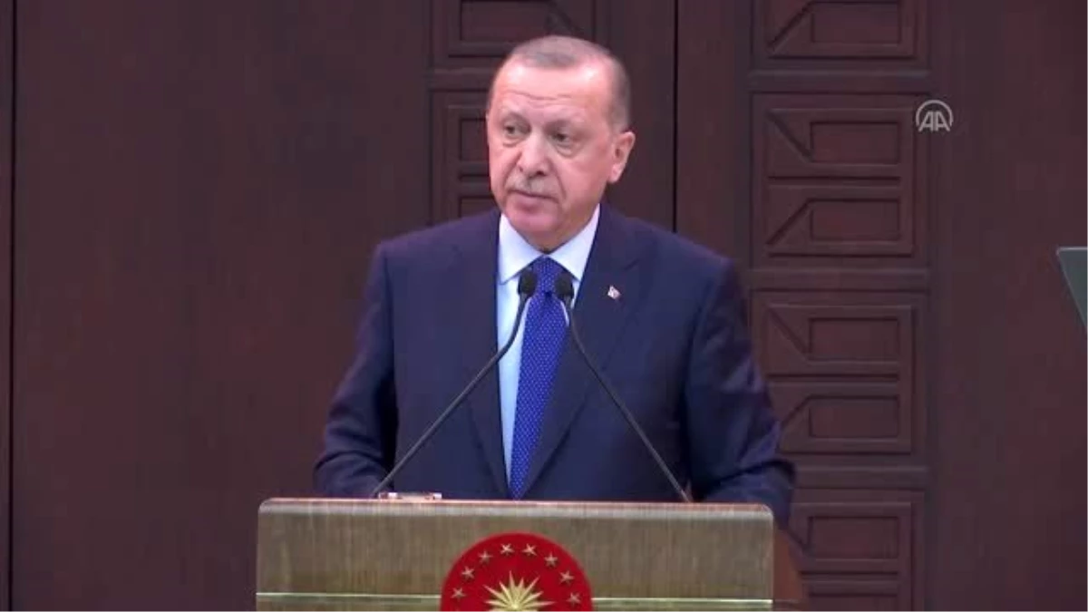 Cumhurbaşkanı Erdoğan: "(LGS ve YKS) Gelişmelere göre bu sınavları da ileri bir tarihe ertelemeyi...