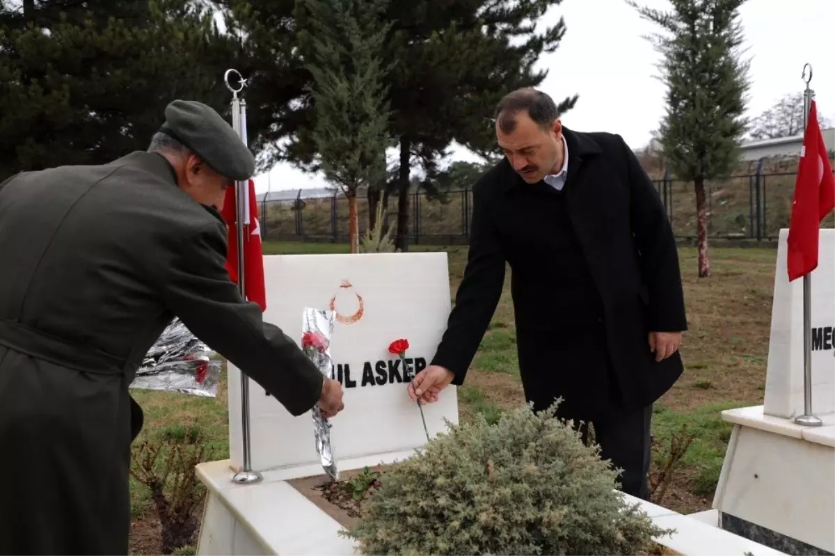 Elazığ\'da Çanakkale Zaferi\'nin 105. Yıl Dönümü ve 18 Mart Şehitleri Anma Günü