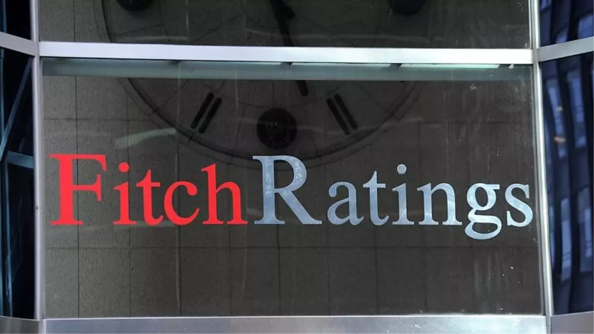 Fitch\'ten koronavirüs uyarısı: Covid-19 ülkelerin mali durumlarını zayıflatacak