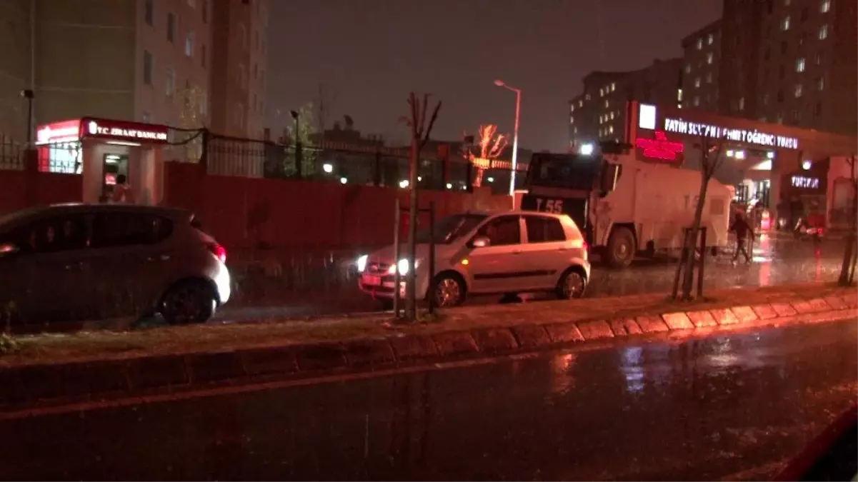 İstanbul\'da akşam saatlerinde dolu yağışı etkili oldu