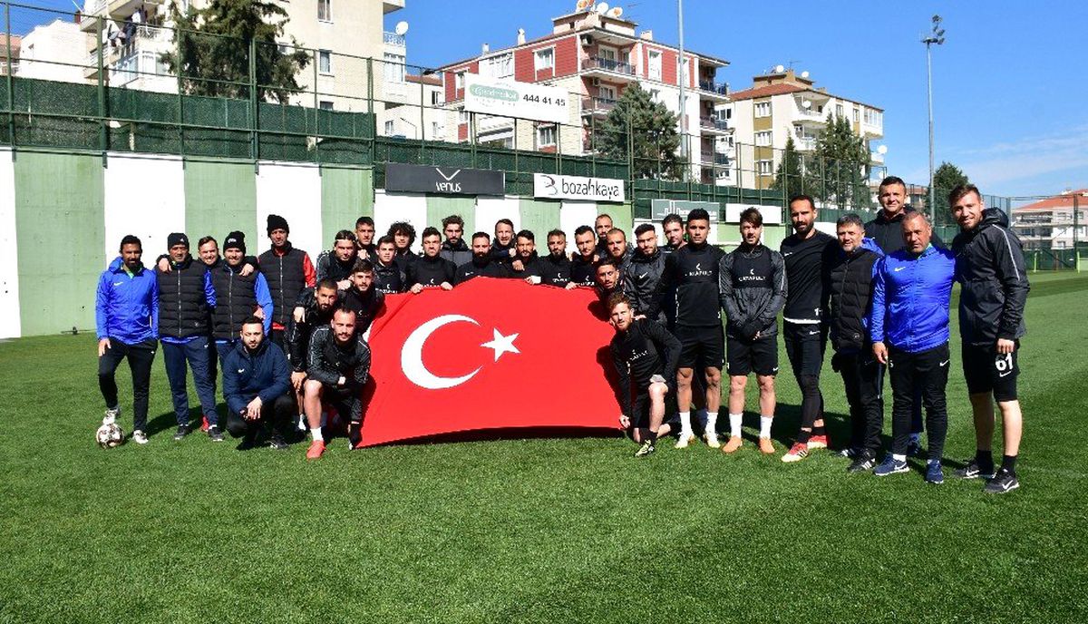 Manisa FK, Çanakkale şehitlerini unutmadı