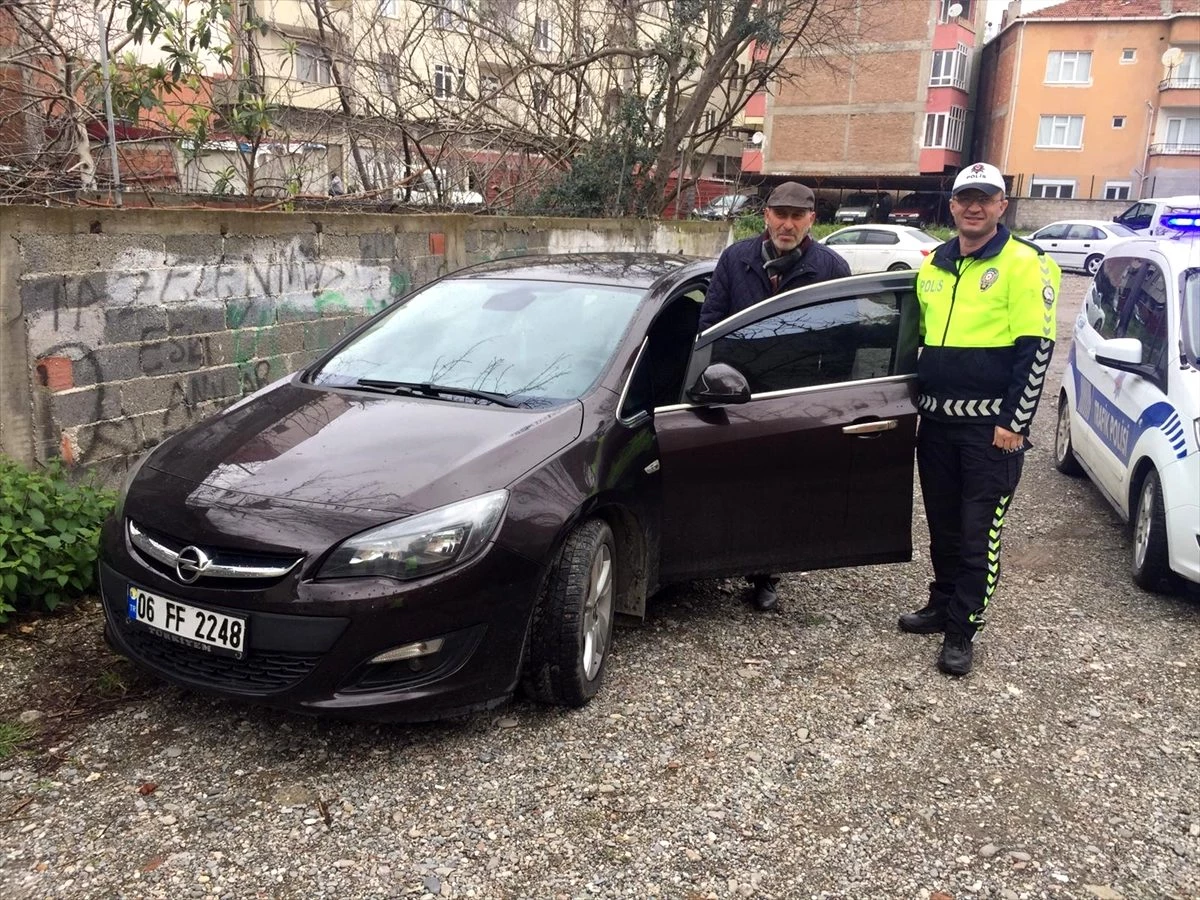 Park ettiği yeri unutan vatandaş, aracına polisin yardımıyla 3 gün sonra kavuştu