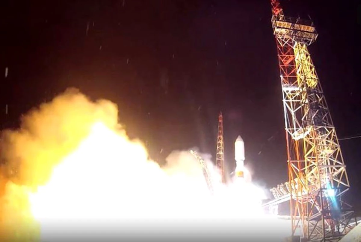 Rusya uzaya yeni bir navigasyon uydusu gönderdi