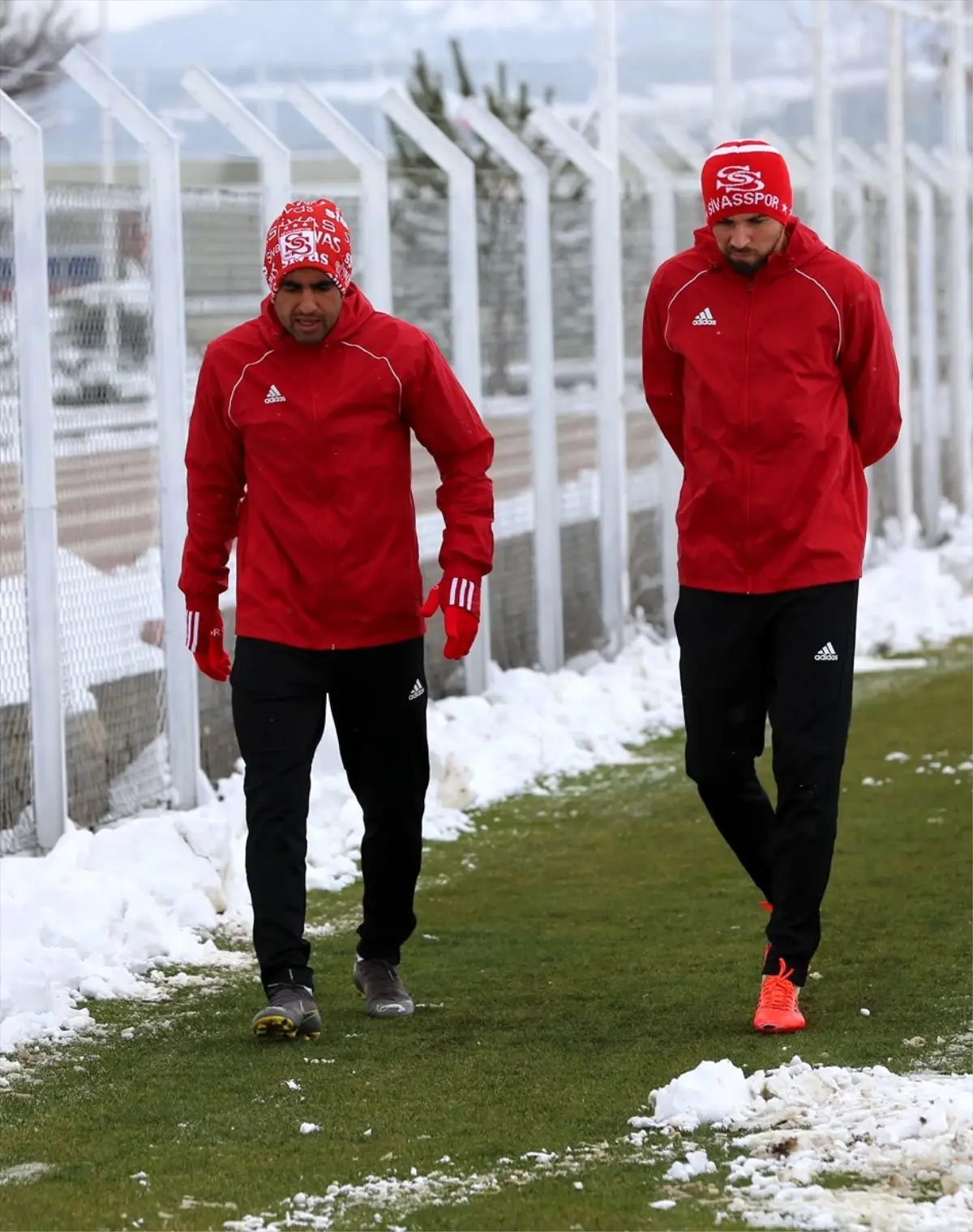 Sivasspor Teknik Direktörü Rıza Çalımbay\'dan koronavirüs açıklaması Açıklaması