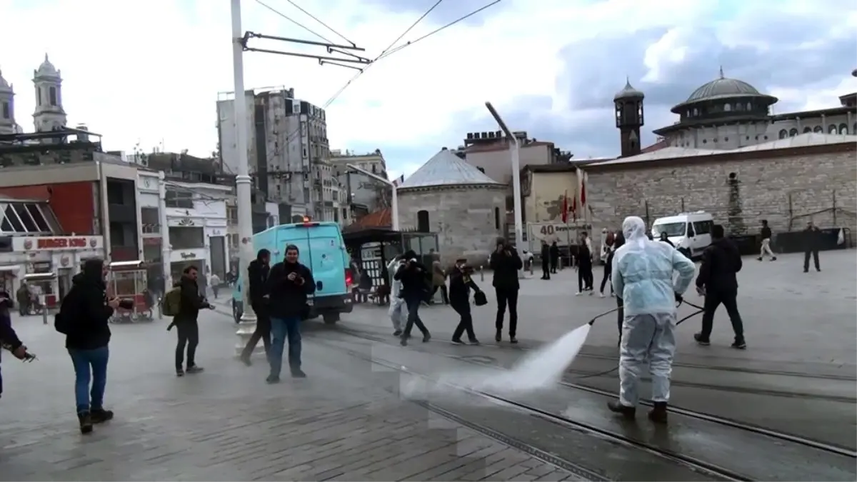 Taksim Meydanı dezenfekte edildi