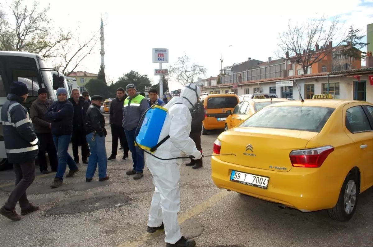 Tekirdağ\'da taksi ve minibüsler ilaçlanıyor