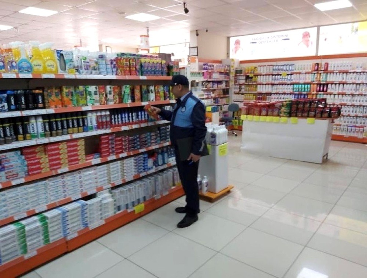 Zabıta ekipleri fırsatçılara göz açtırmıyor