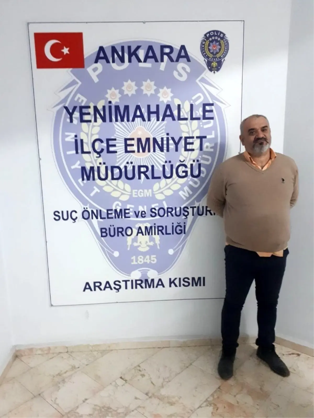 55 yıl hapis cezası olan "Binbir Surat" lakaplı dolandırıcı yakalandı