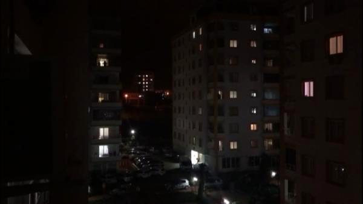 Adana, Osmaniye ve Mersin\'de sağlık çalışanları alkışlandı
