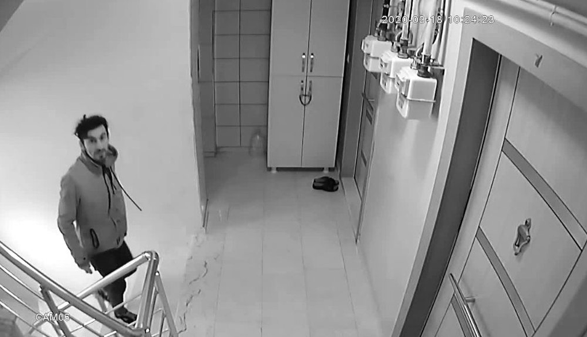 Arnavutköy\'de ayakkabı hırsızlığı kamerada