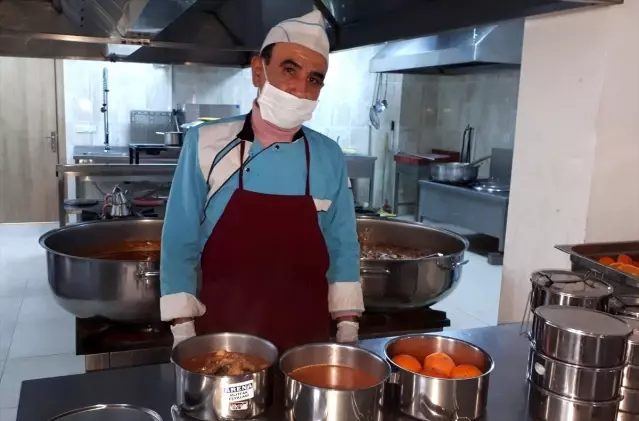 Beypazarı SYDV evlere yemek servisini başlattı Son Dakika